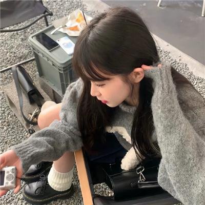 自传小册封面